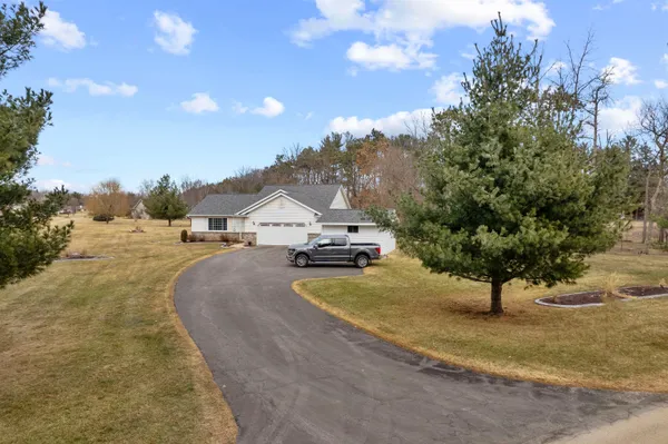 $399,900 | W966 North Drive, Brodhead, WI 53520