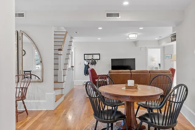 $4,750 | 2 School Street, Unit R2, Manchester, MA 01944