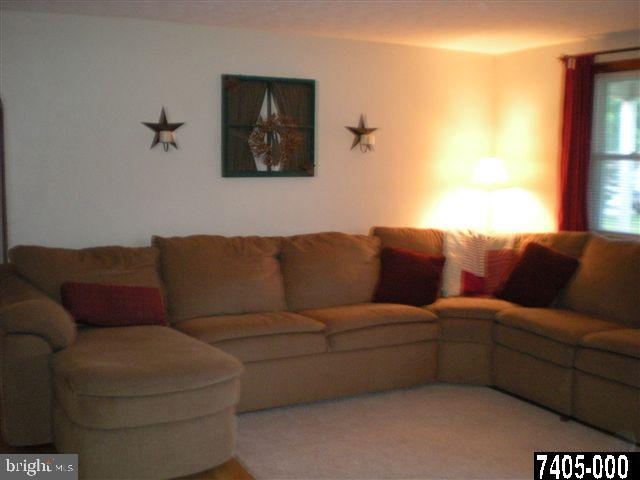 636 Old Commons Road Windsor, PA 17366 - Photo 10 of 22