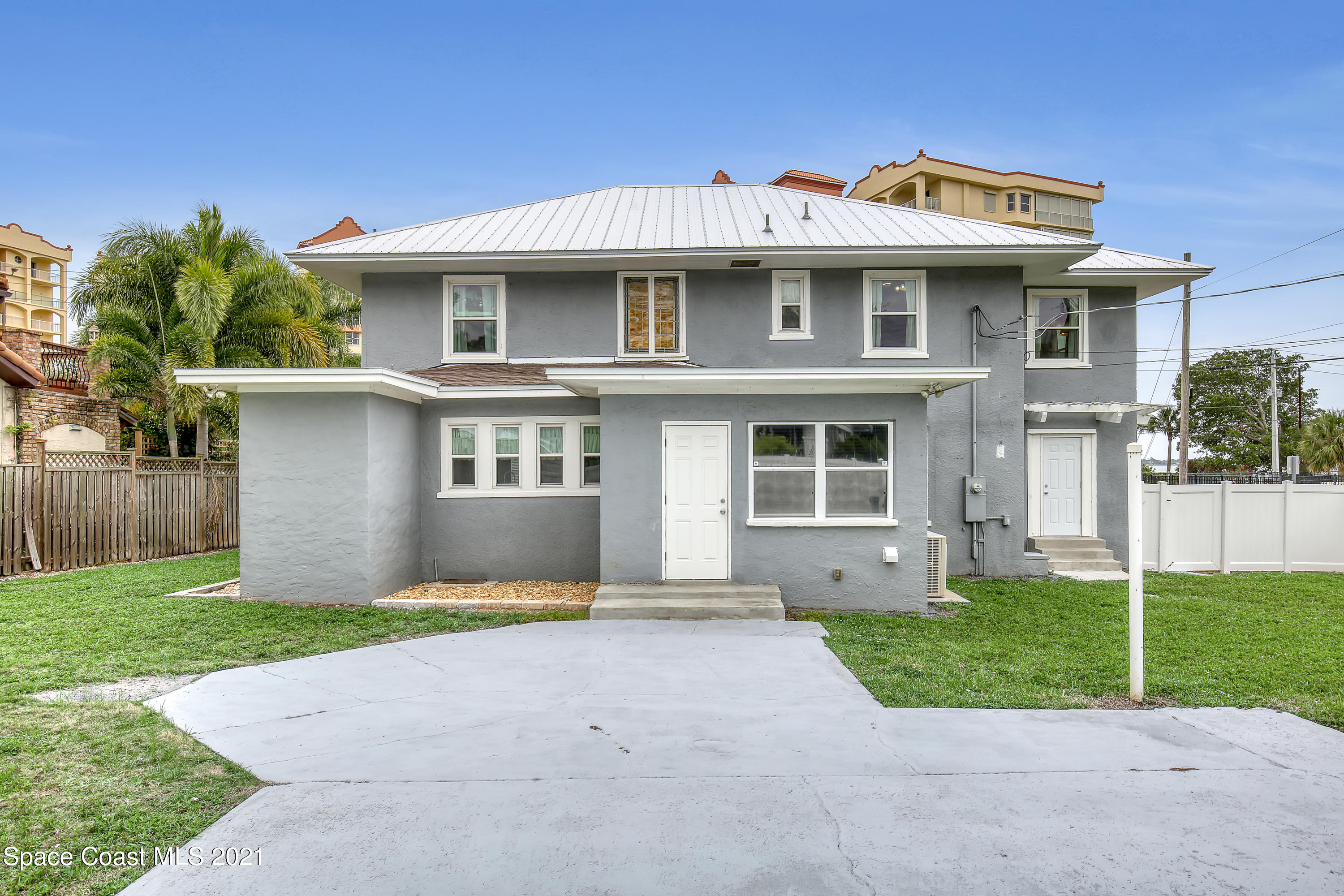 117 Riverside Drive Cocoa, FL 32922 - Photo 36 of 38 Backside