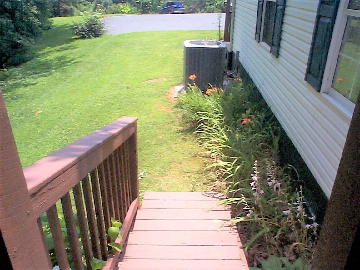 13575 Brown Ridge Ramp