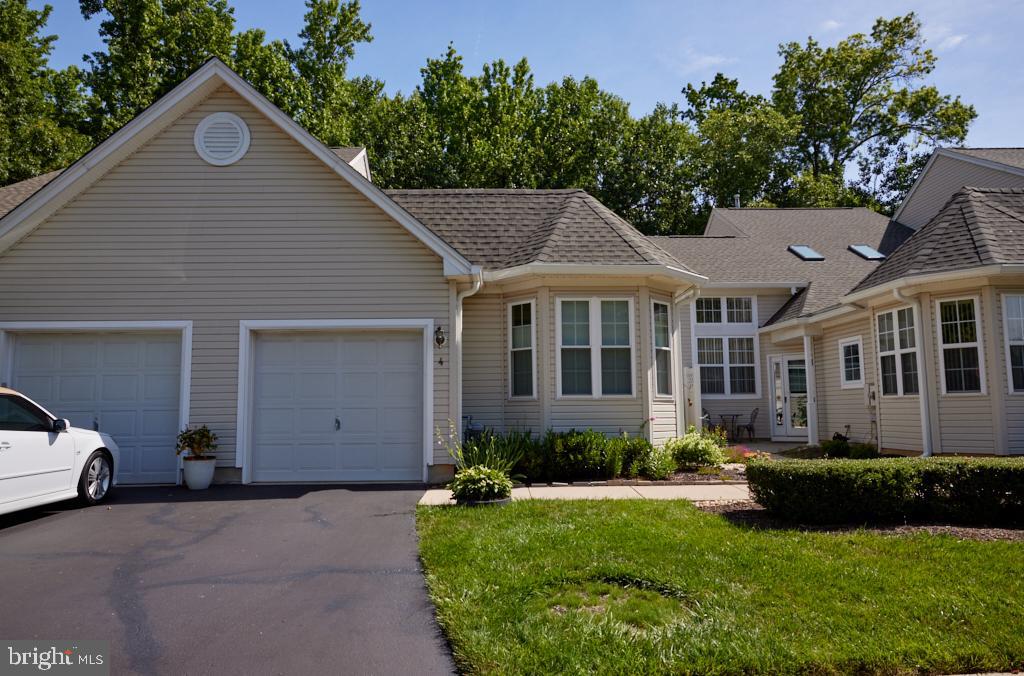 4 Winterberry Terrace Hamilton, NJ 08690 - Photo 5 of 43