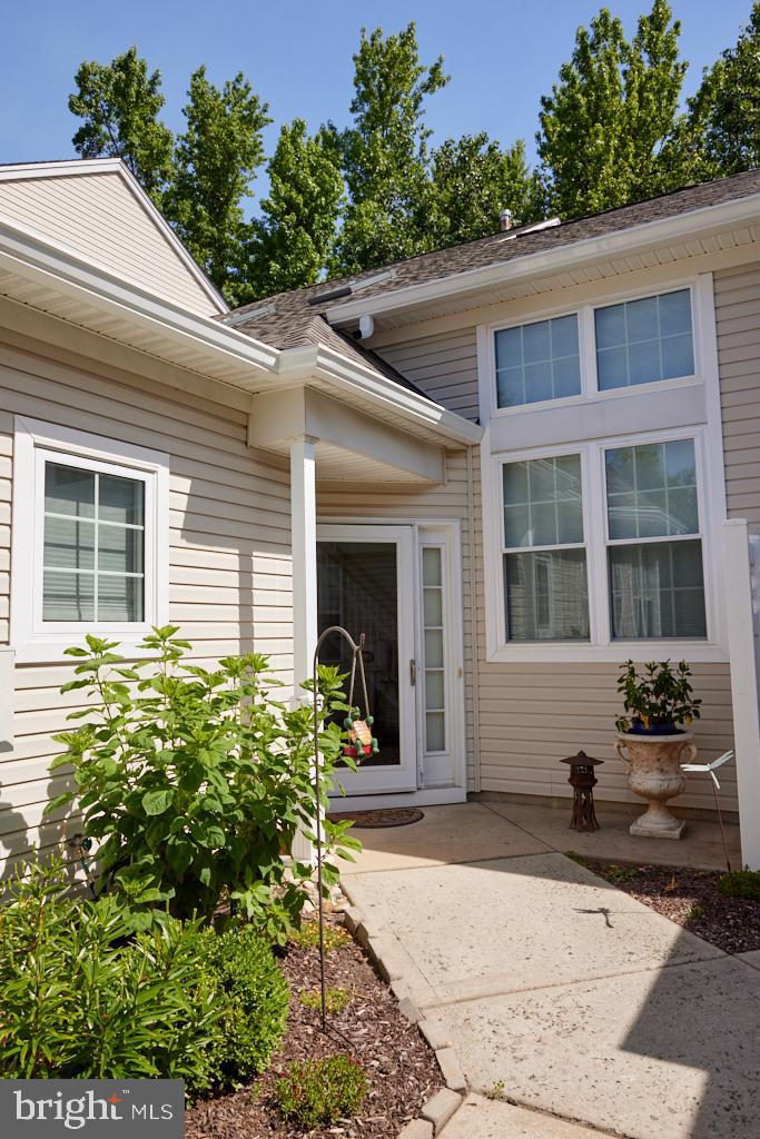 4 Winterberry Terrace Hamilton, NJ 08690 - Photo 9 of 43