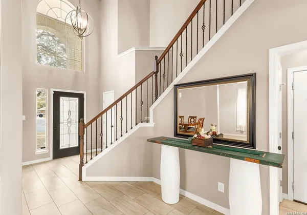 $600,000 | 2854 Lakehills Street, San Antonio, TX 78251