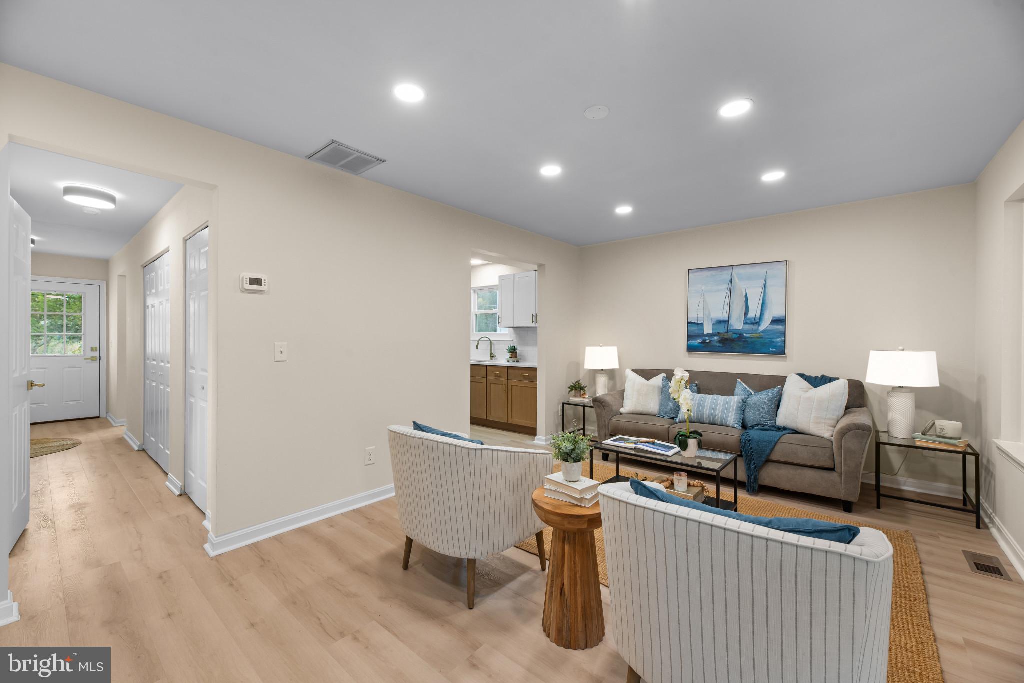 1512 Lincoln Road Shady Side, MD 20764 - Photo 29 of 42 main living area