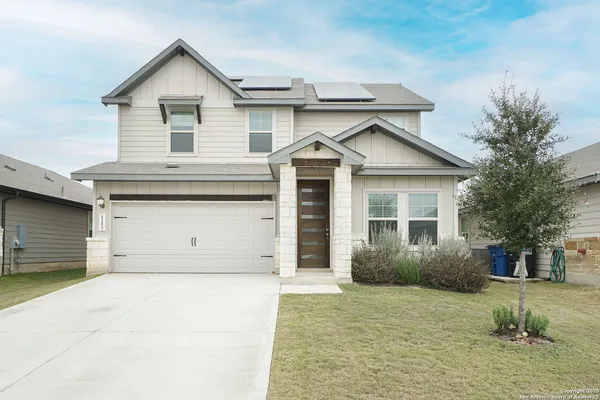 $2,300 | 1253 Ella Crossing, New Braunfels, TX 78130