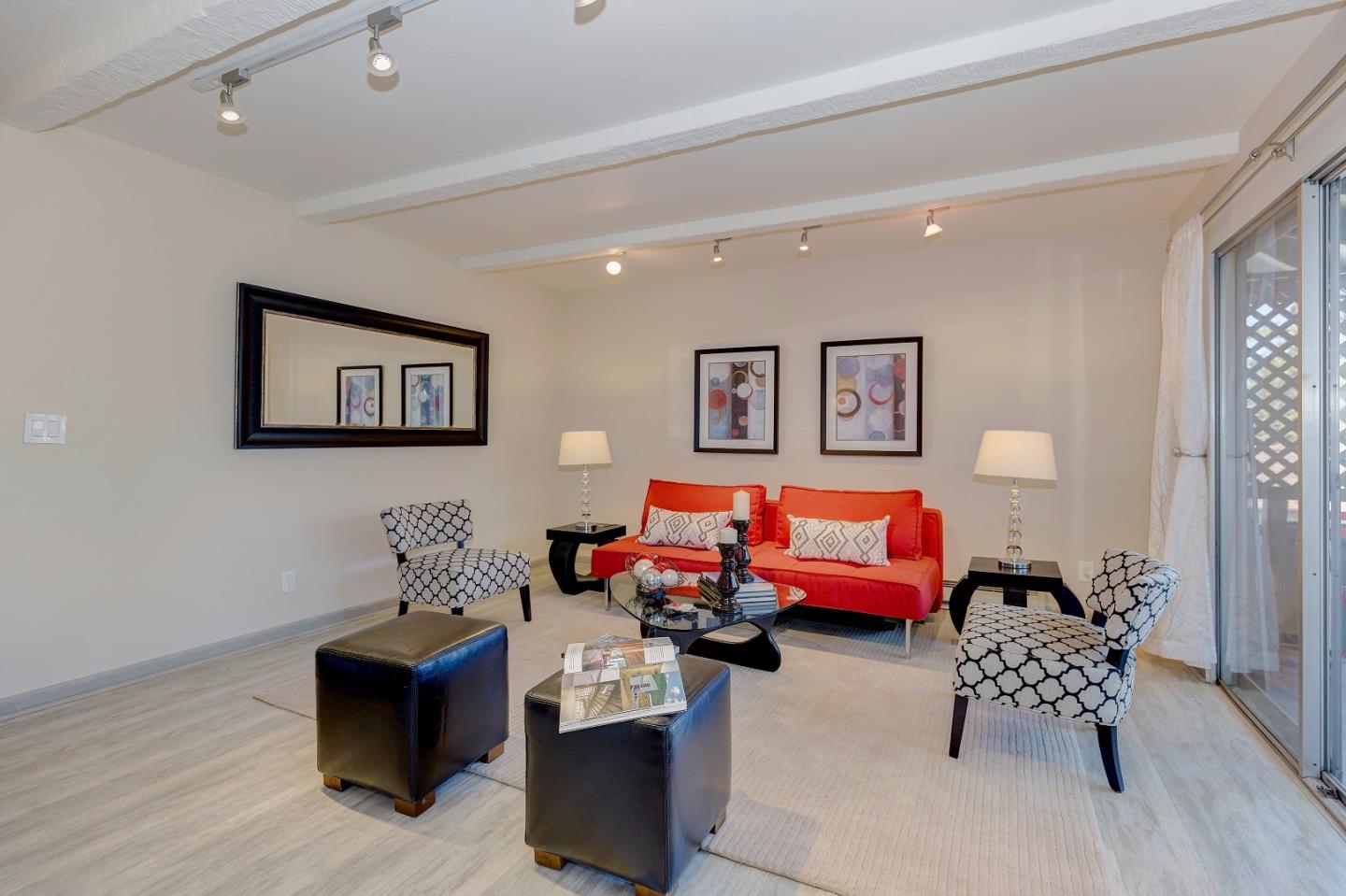 99 East Middlefield Road, Unit 28 Mountain View, CA 94043 - Photo 4 of 16 Gallery Image 4