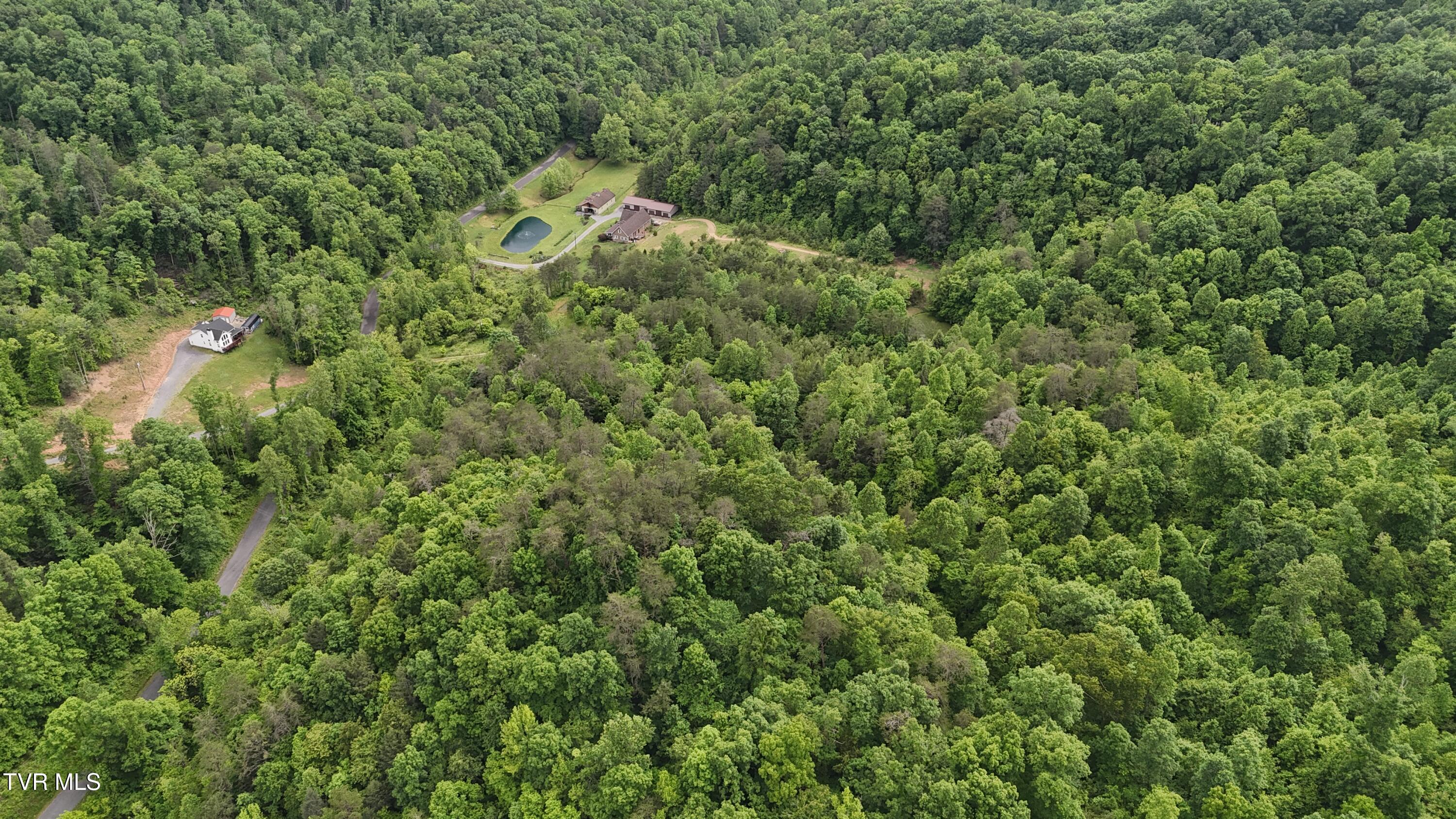 289 A Early Branch Road Rogersville, TN 37857 - Photo 18 of 27 dji_fly_20250519_161826_0073_17476863570