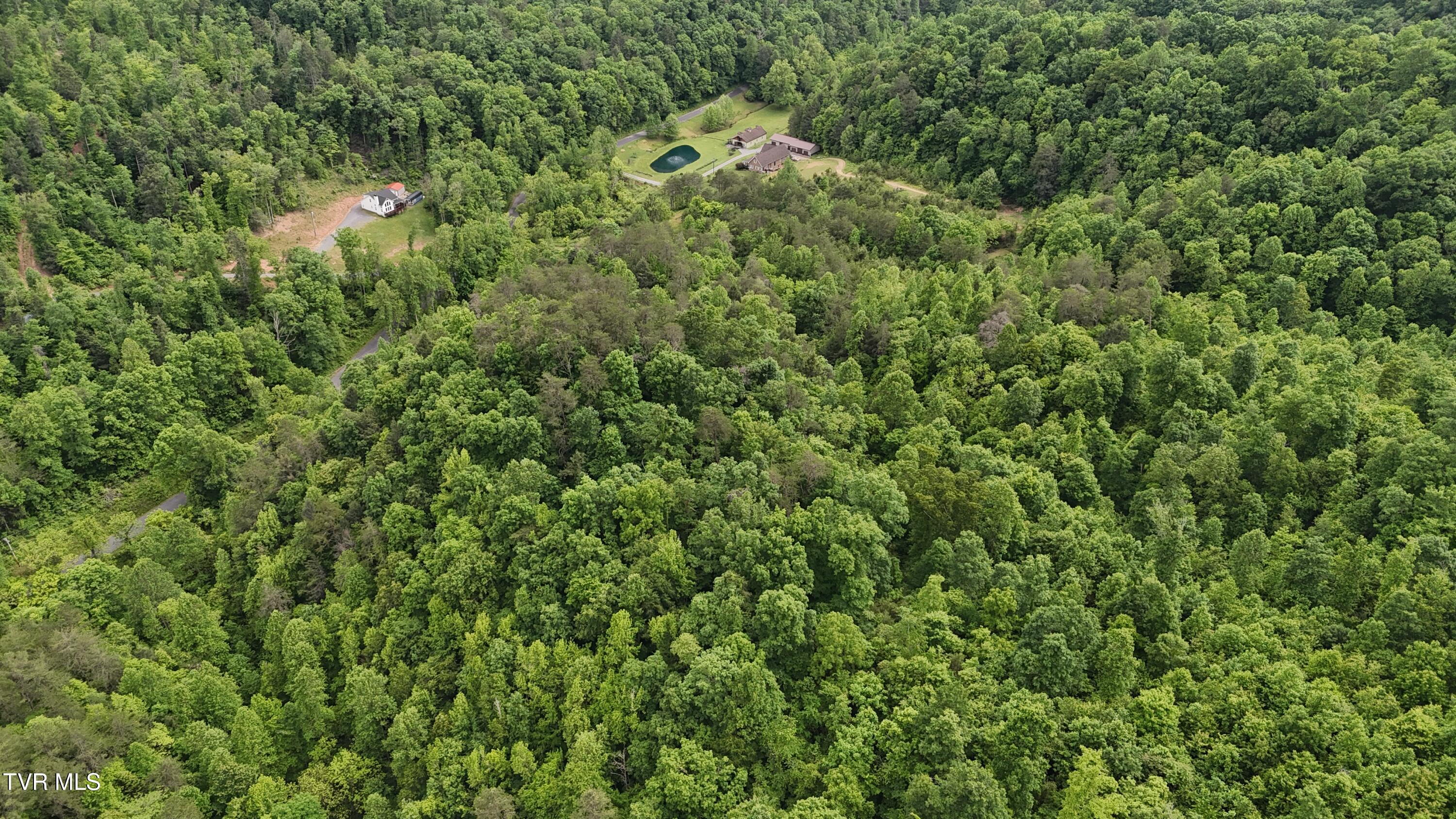 289 A Early Branch Road Rogersville, TN 37857 - Photo 20 of 27 dji_fly_20250519_161848_0075_17476863562