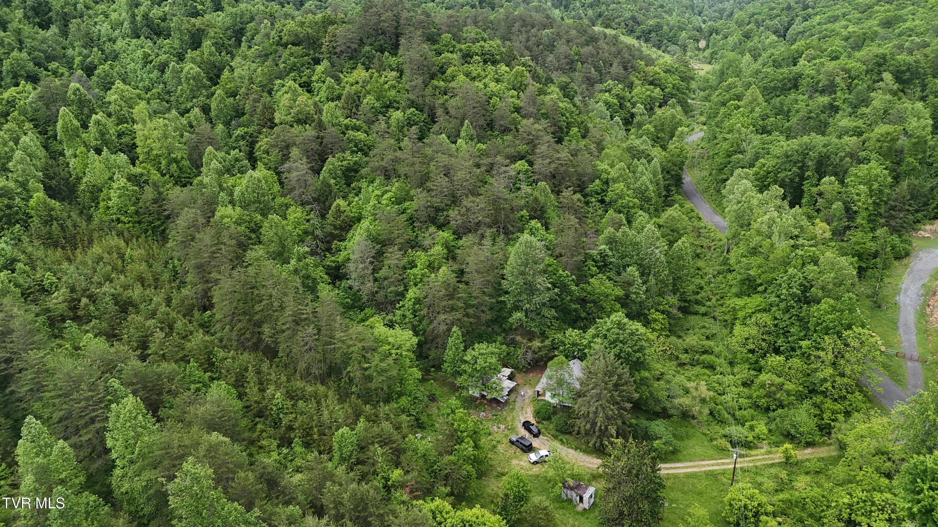 289 A Early Branch Road Rogersville, TN 37857 - Photo 2 of 27 dji_fly_20250519_161358_0056_17476863641