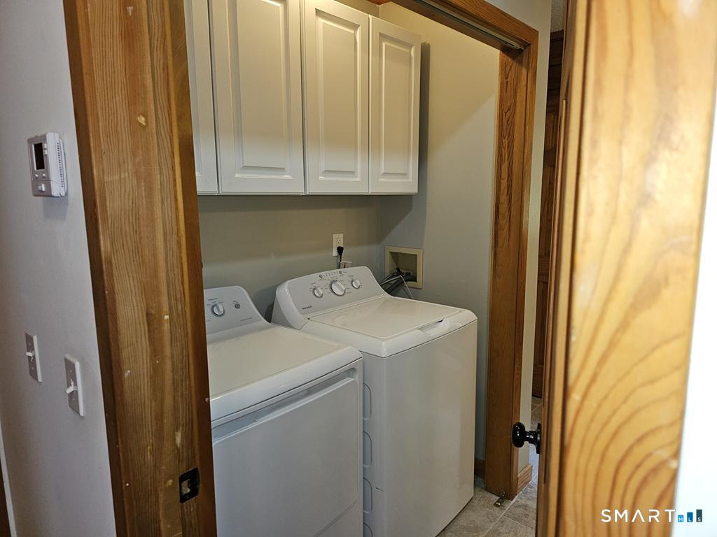 698 Leetes Island Road Branford, CT 06405 - Photo 21 of 33