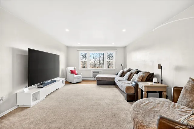 $299,000 | 100 Dowd Street, Unit D11, Haverstraw, NY 10927