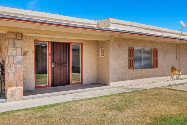 $1,200 | 12828 North 113th Avenue, Unit 3, Youngtown, AZ 85363