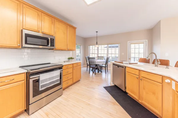 $710,000 | 2130 Springwood Court, Ann Arbor, MI 48103