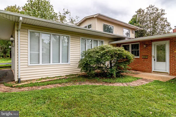 $6,500 | 6525 Byrnes Drive, McLean, VA 22101