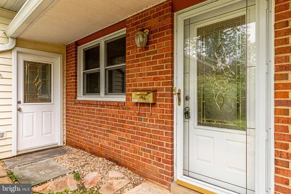 $6,500 | 6525 Byrnes Drive, McLean, VA 22101