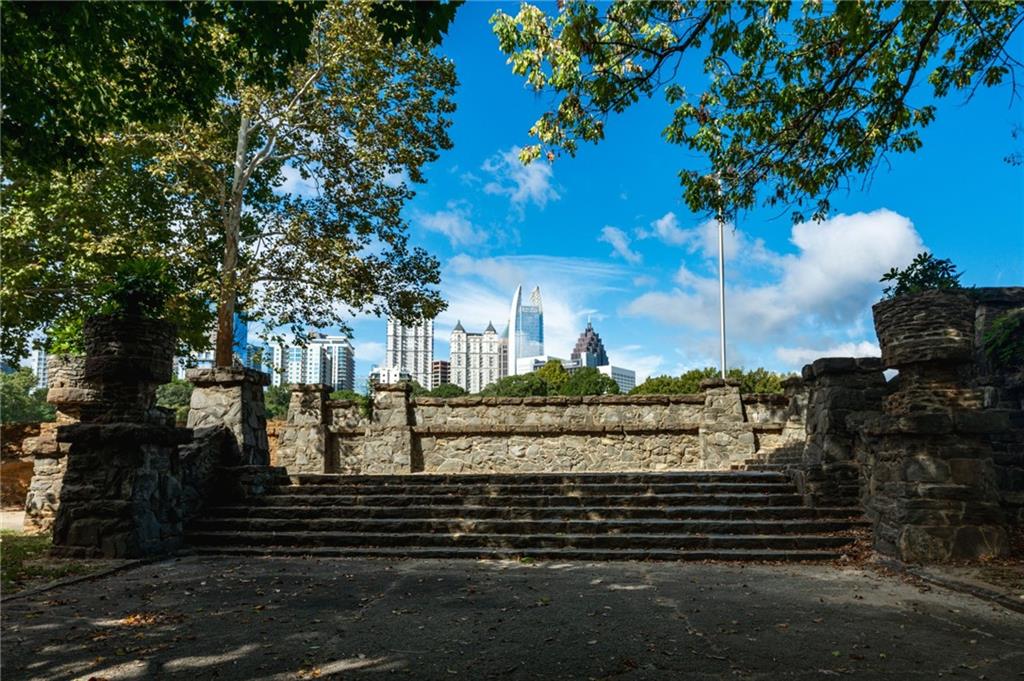 1029 Piedmont Avenue Northeast, Unit 303 Atlanta, GA 30309 - Photo 40 of 44 a view of outdoor space and yard