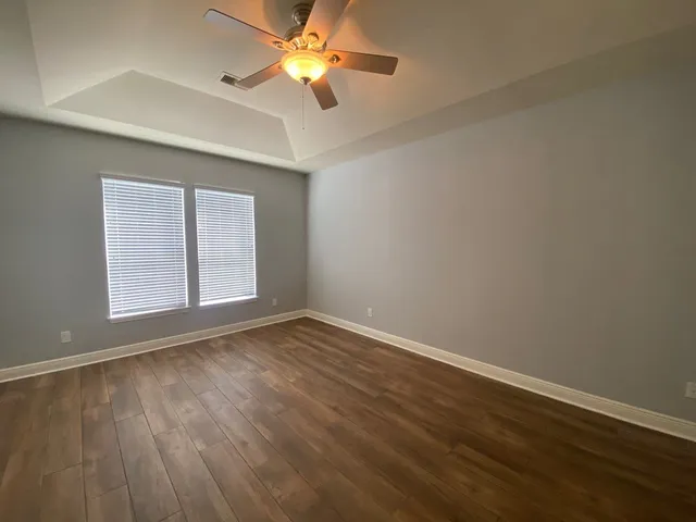 $2,650 | 2101 Crestwind Court, Pearland, TX 77584