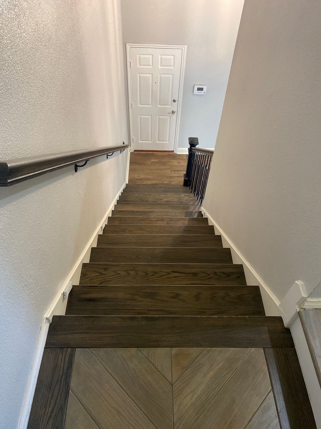 2101 Crestwind Court Pearland, TX 77584 - Photo 31 of 41 a view of entryway