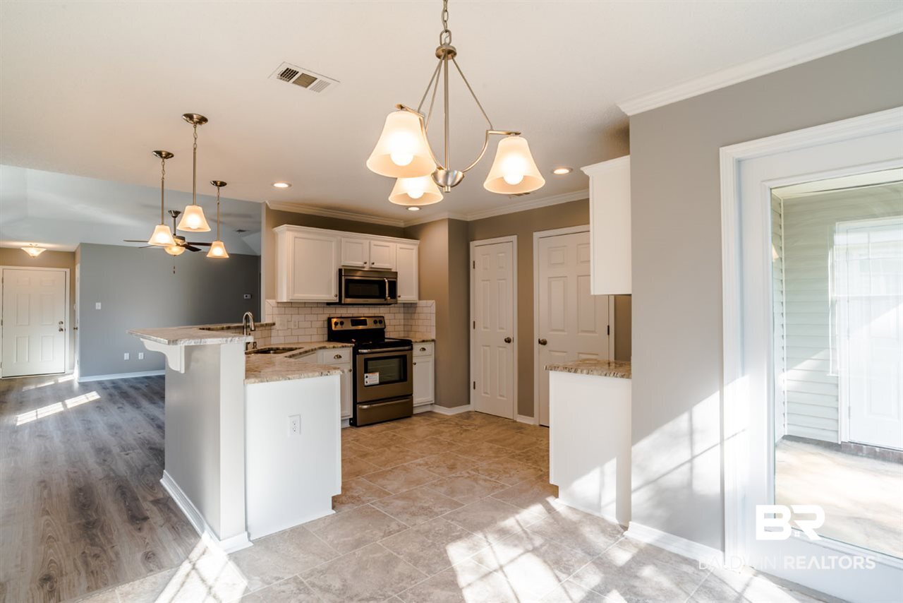 8505 Brandy Oak Court Mobile, AL 36695 - Photo 7 of 22