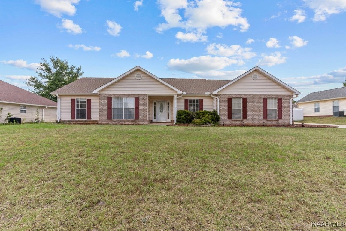 177 Eagle Bend Road Enterprise, AL 36330 - Photo 1 of 32 Gallery Image 1