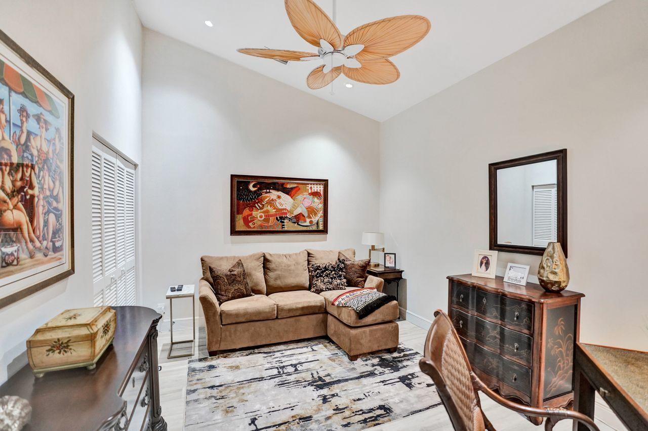 22697 Meridiana Drive Boca Raton, FL 33433 - Photo 19 of 35 Guest Room