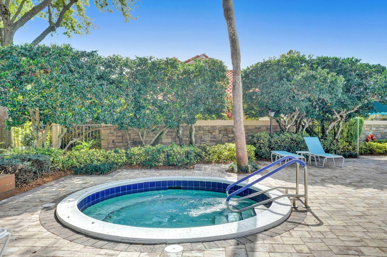 22697 Meridiana Drive Boca Raton, FL 33433 - Photo 33 of 35 Meridiana