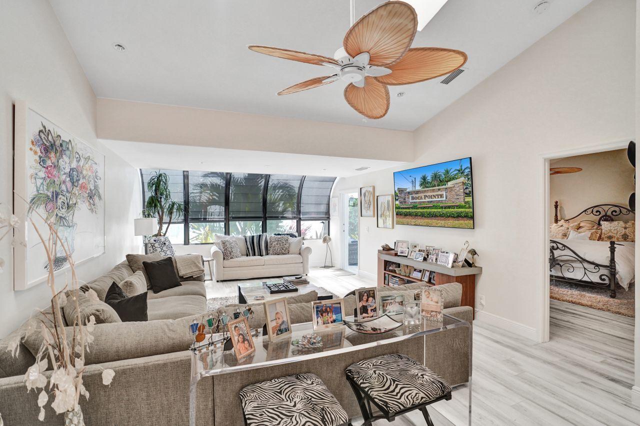 22697 Meridiana Drive Boca Raton, FL 33433 - Photo 10 of 35 Living Room