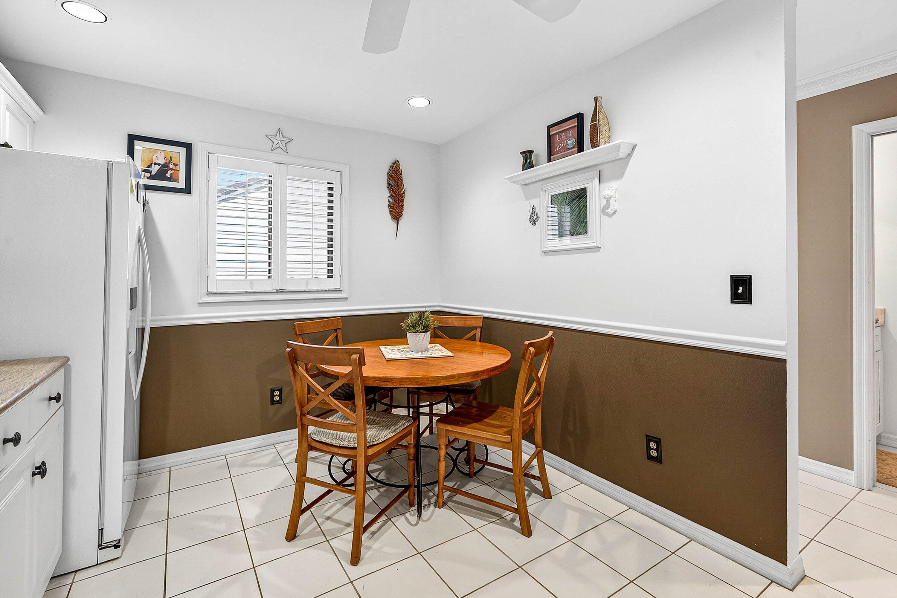 6163 Southeast Georgetown Place Hobe Sound, FL 33455 - Photo 12 of 59 kitchen