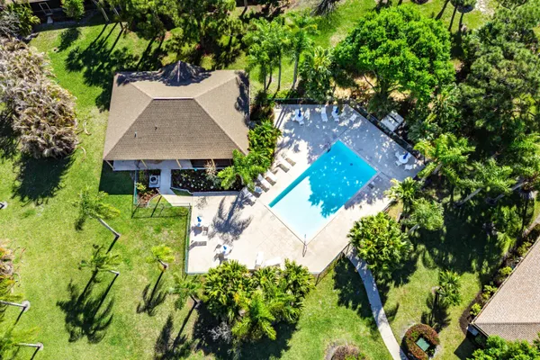 $272,500 | 6163 Southeast Georgetown Place, Hobe Sound, FL 33455