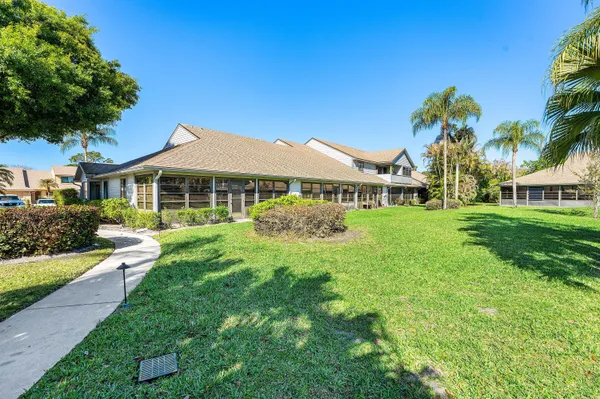 $272,500 | 6163 Southeast Georgetown Place, Hobe Sound, FL 33455