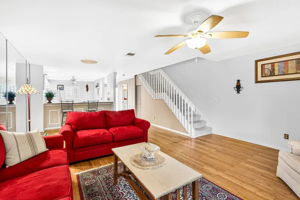 $272,500 | 6163 Southeast Georgetown Place, Hobe Sound, FL 33455