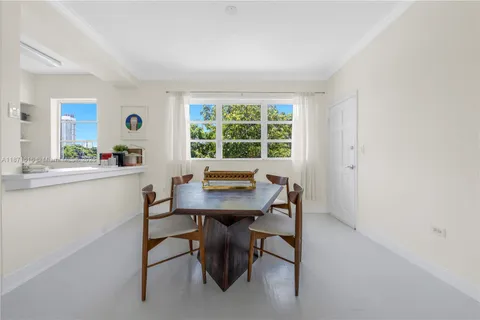 $265,000 | 4710 Pine Tree Drive, Unit 26, Miami Beach, FL 33140