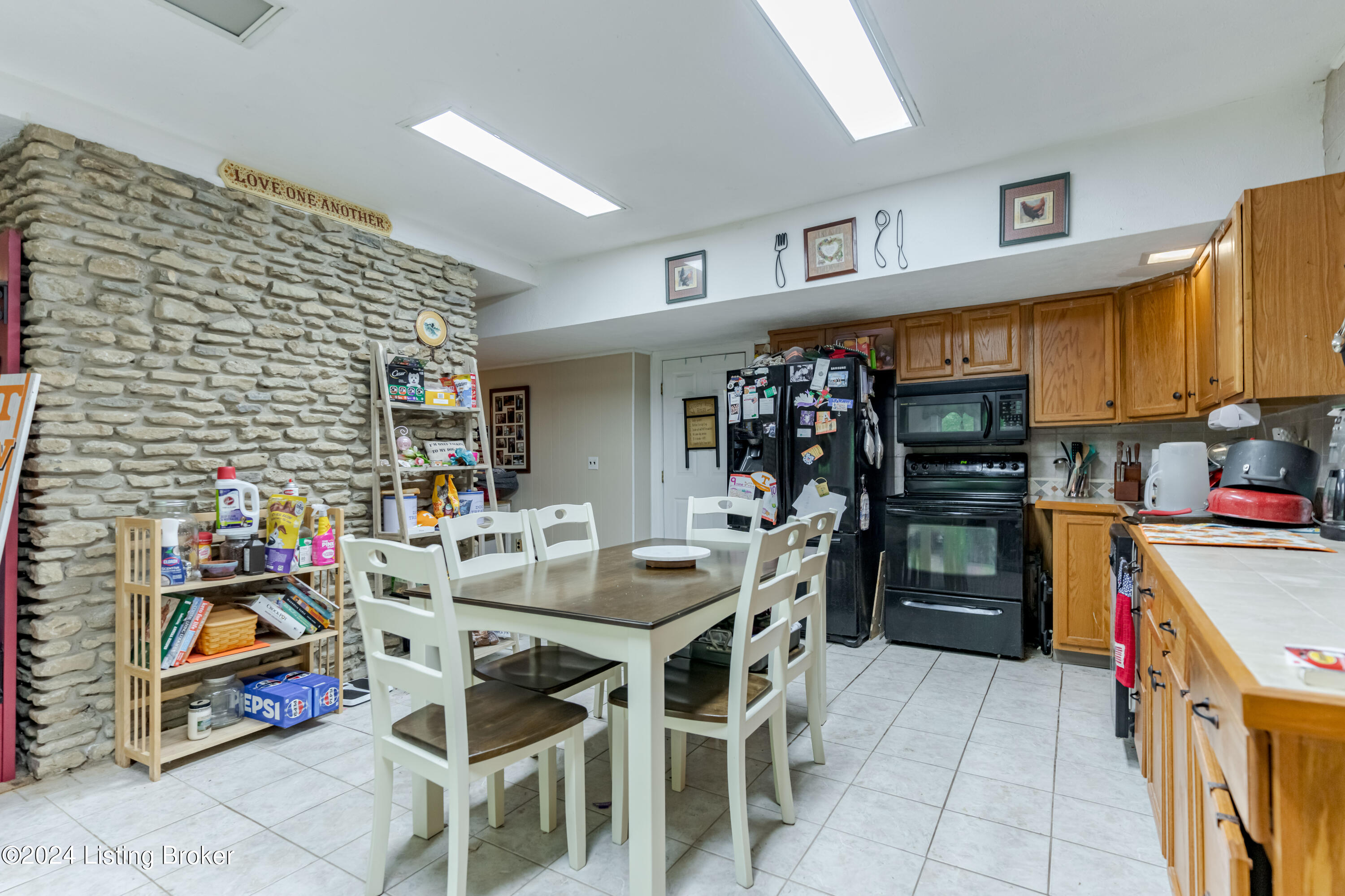 300 Ferncliff Road Brandenburg, KY 40108 - Photo 69 of 94 DSC09214