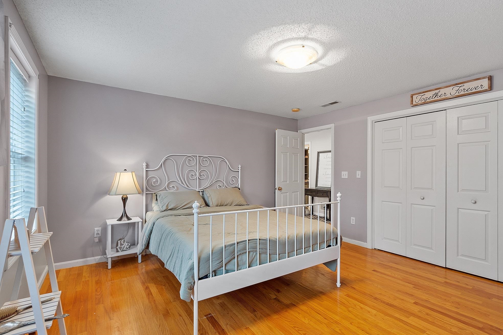 129 Dutton Road Pelham, NH 03076 - Photo 26 of 40