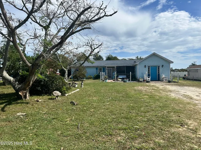 $285,000 | 275 Salty Shores Road, Newport, NC 28570