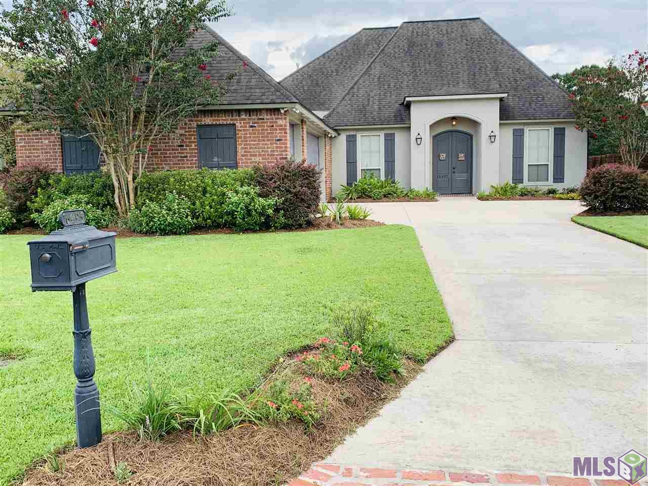 16495 Pearson Drive Prairieville, LA 70769 - Photo 1 of 8 Gallery Image 1