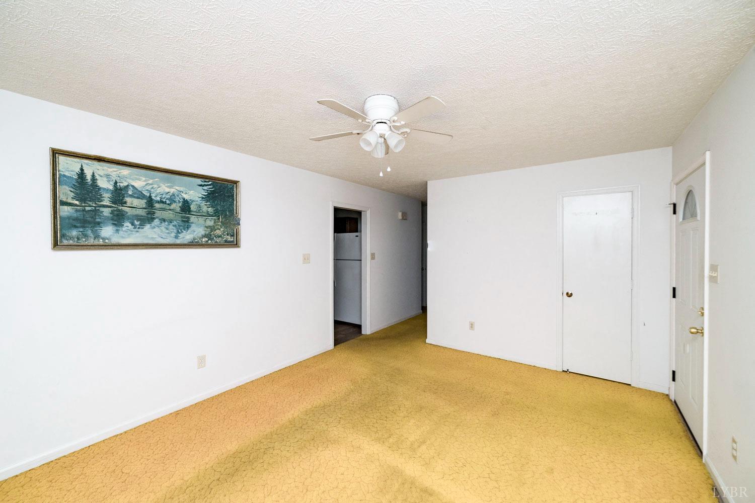 21 Blue Ridge Lane Evington, VA 24550 - Photo 17 of 35 Gallery Image 17