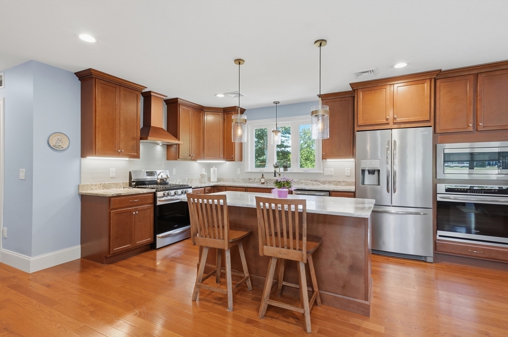 31 Bristol Road Pembroke, MA 02359 - Photo 10 of 40 Gallery Image 10