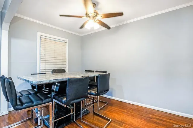 a view of a workspace with furniture