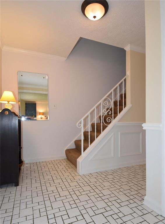 1704 Partridge Run Road Pittsburgh, PA 15241 - Photo 2 of 25 Gallery Image 2