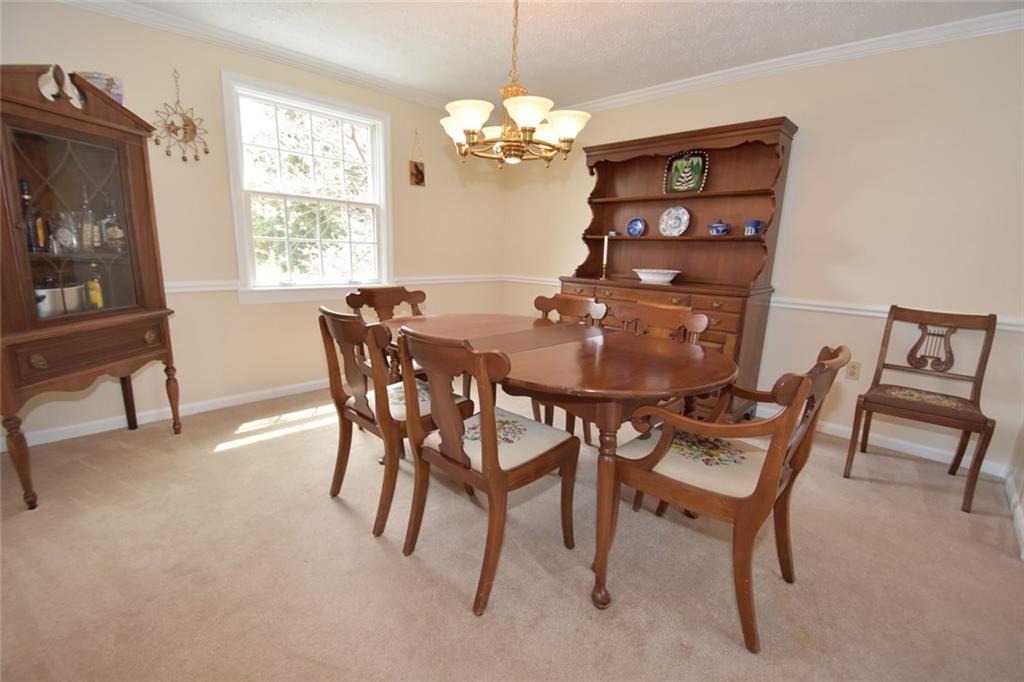 1704 Partridge Run Road Pittsburgh, PA 15241 - Photo 4 of 25 Gallery Image 4