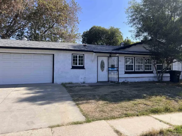 $700,000 | 753 Elkelton Boulevard, Spring Valley, CA 91977