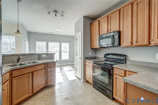 $289,950 | 1010 Westwood Village Way, Unit 201, Midlothian, VA 23114