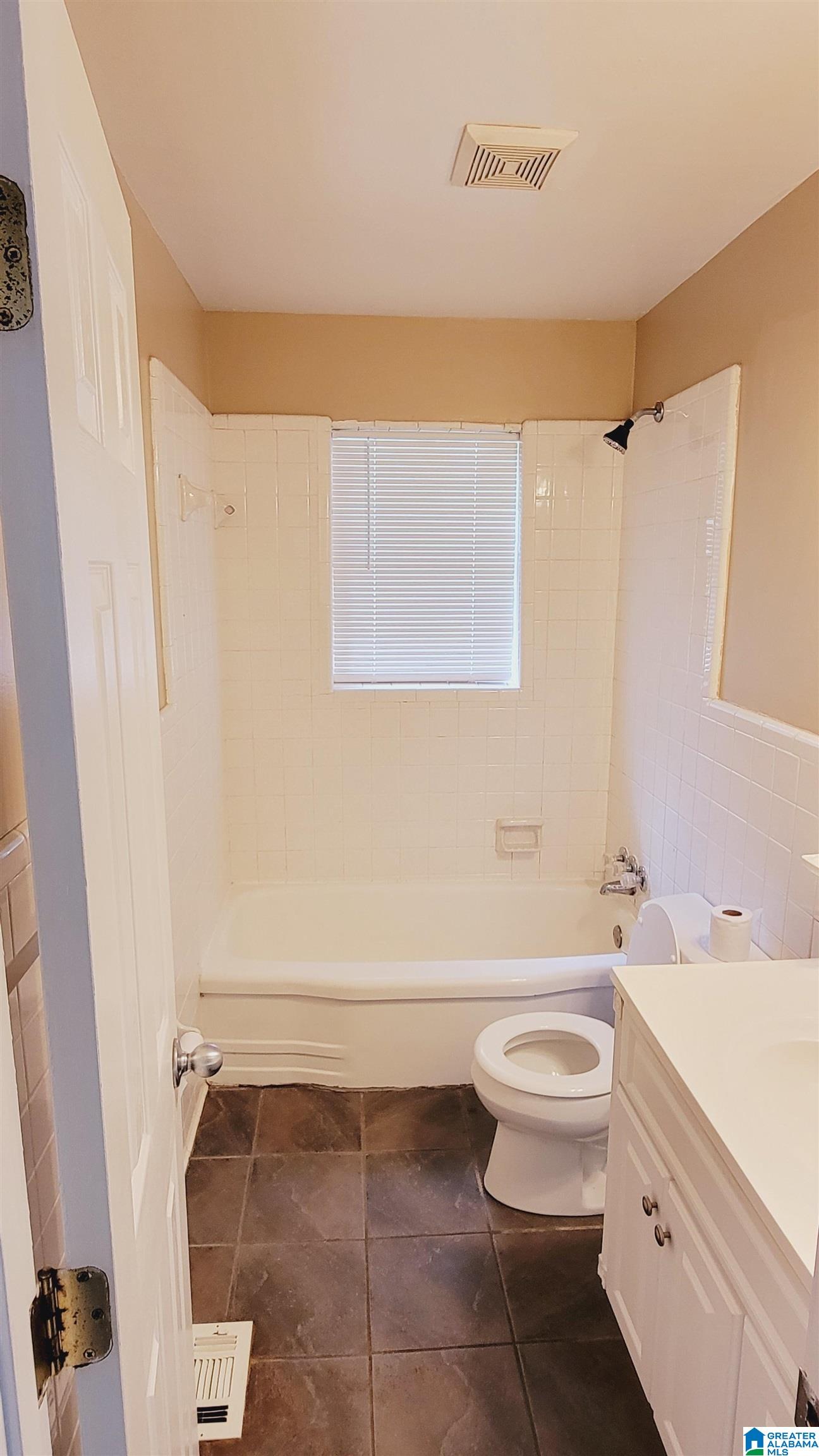2113 28th Avenue North Bessemer, AL 35023 - Photo 9 of 11