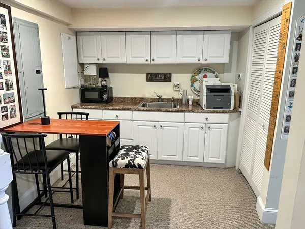 $12,000 | 15 Waban Street, Unit 15, Wellesley, MA 02482