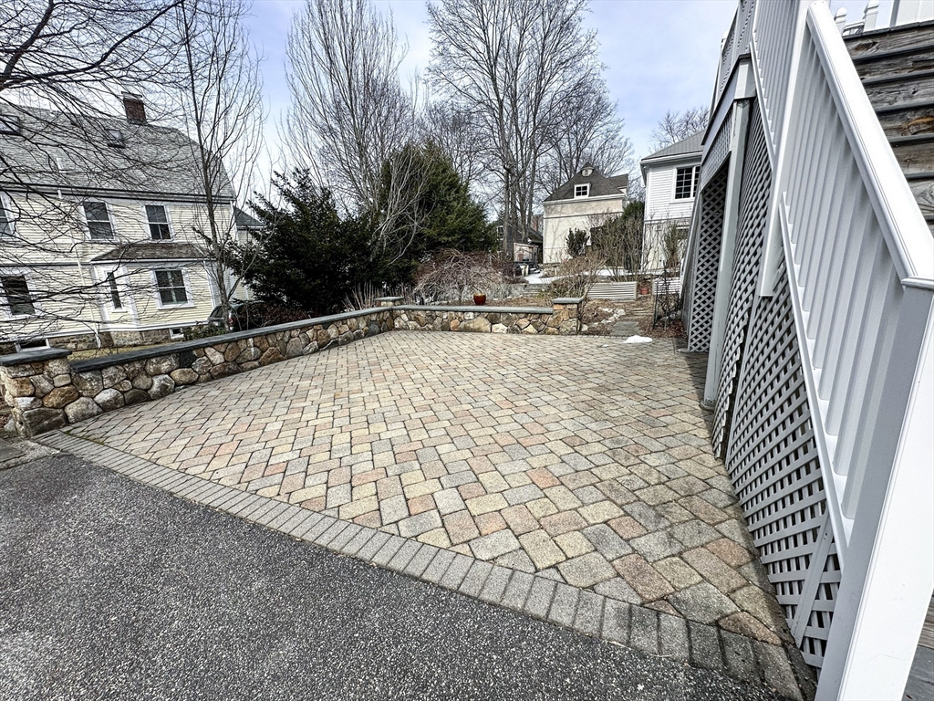 15 Waban Street, Unit 15 Wellesley, MA 02482 - Photo 27 of 29