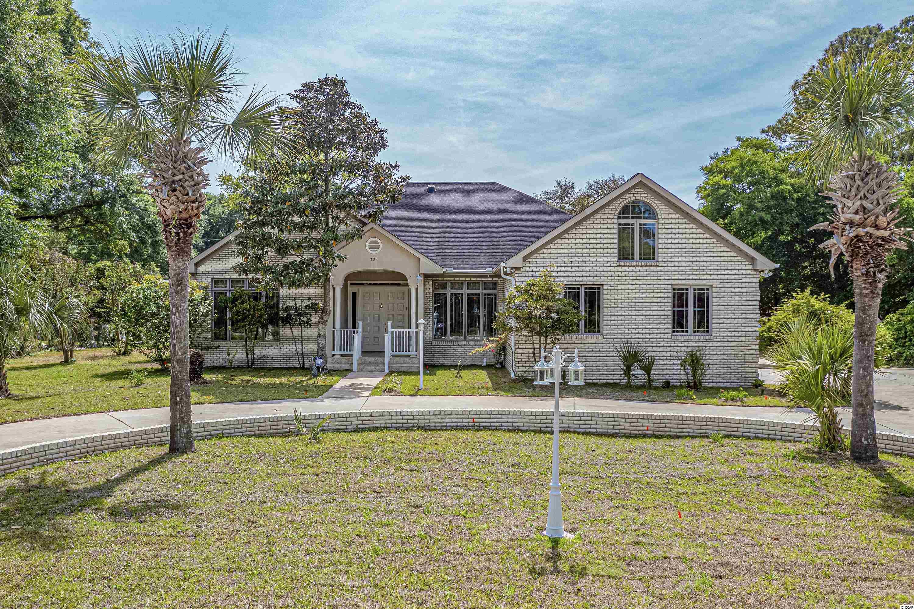 409 Queens Road Myrtle Beach, SC 29572 - Photo 1 of 38 Gallery Image 1