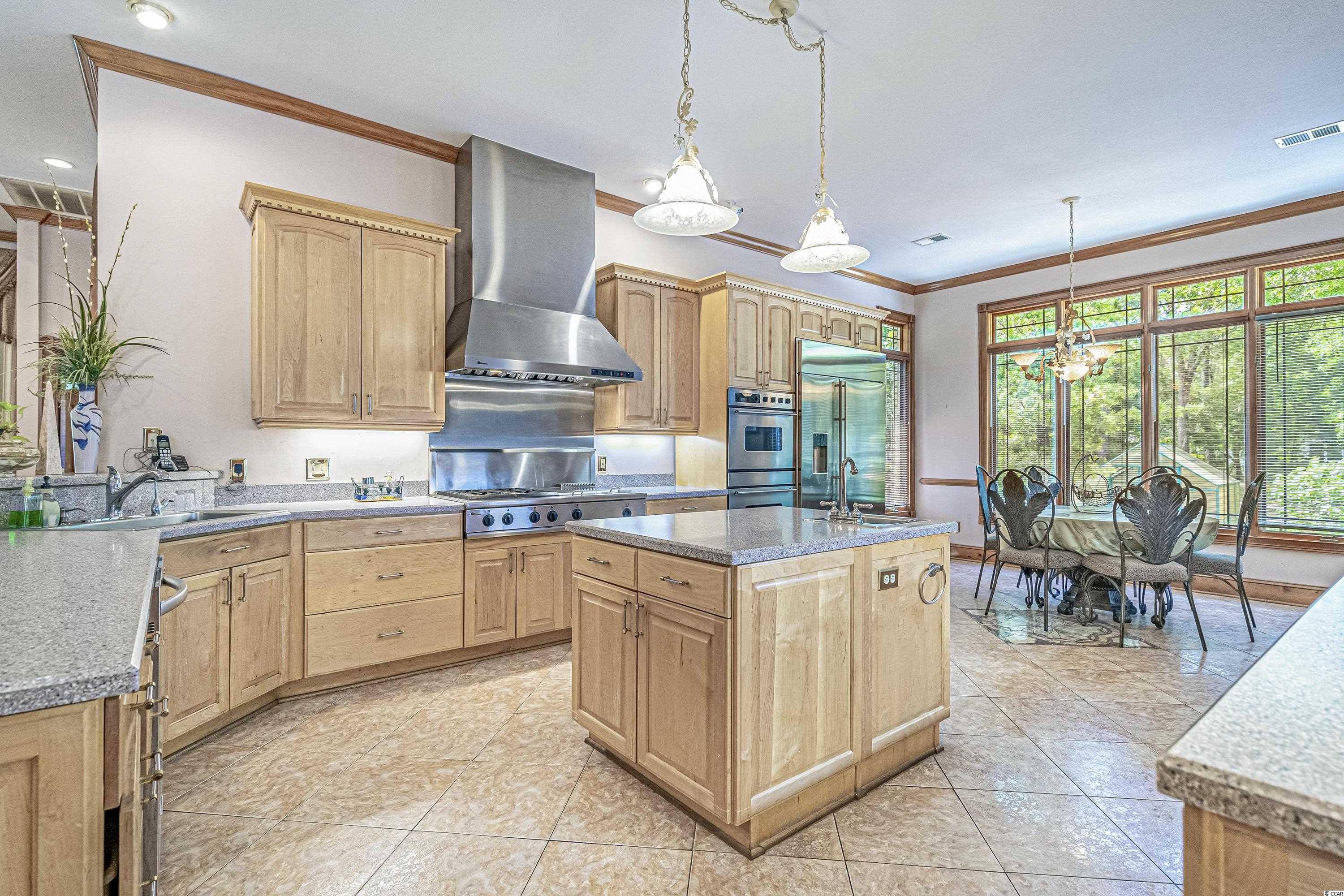 409 Queens Road Myrtle Beach, SC 29572 - Photo 5 of 38 Gallery Image 5