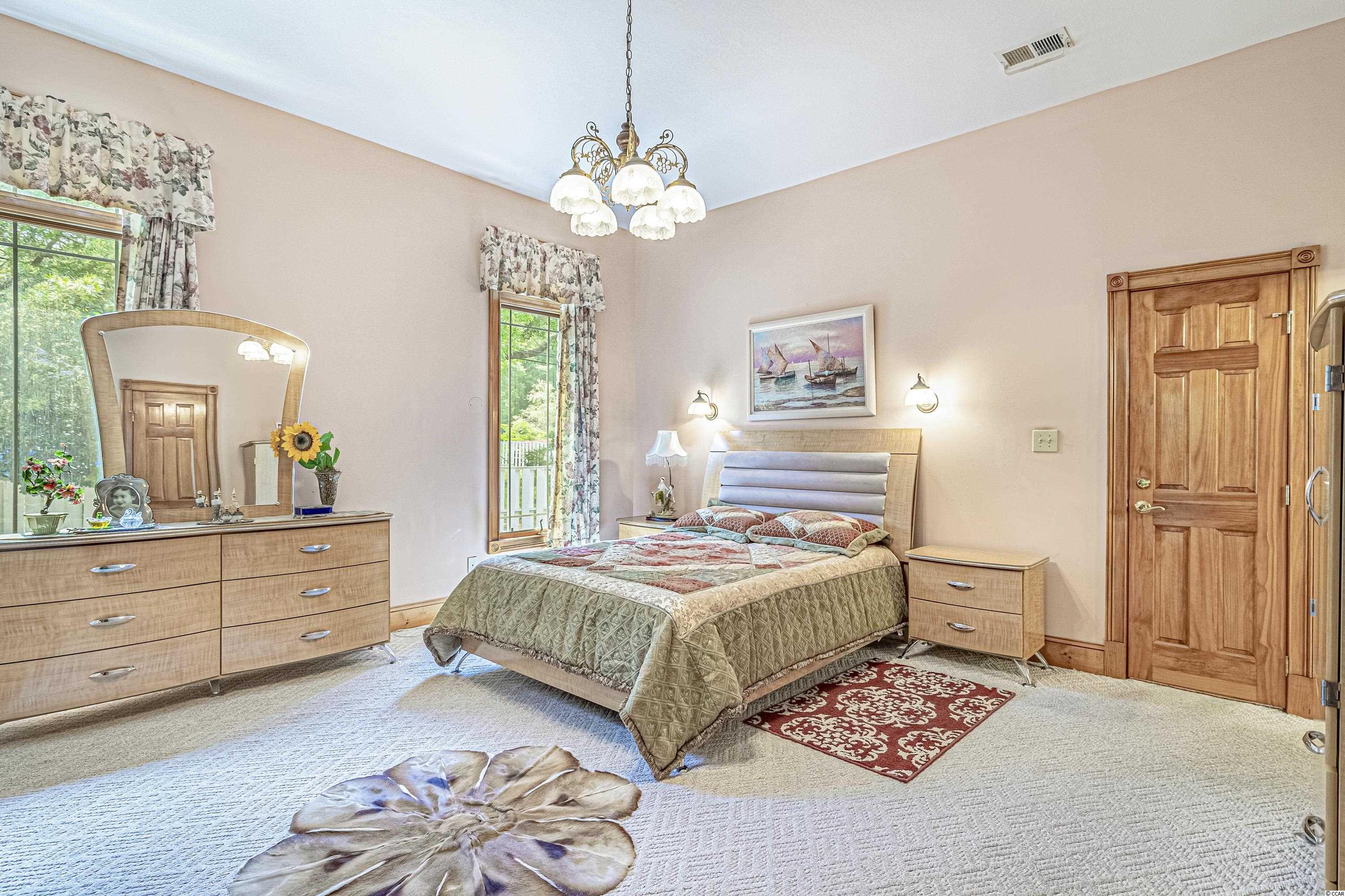 409 Queens Road Myrtle Beach, SC 29572 - Photo 6 of 38 Gallery Image 6